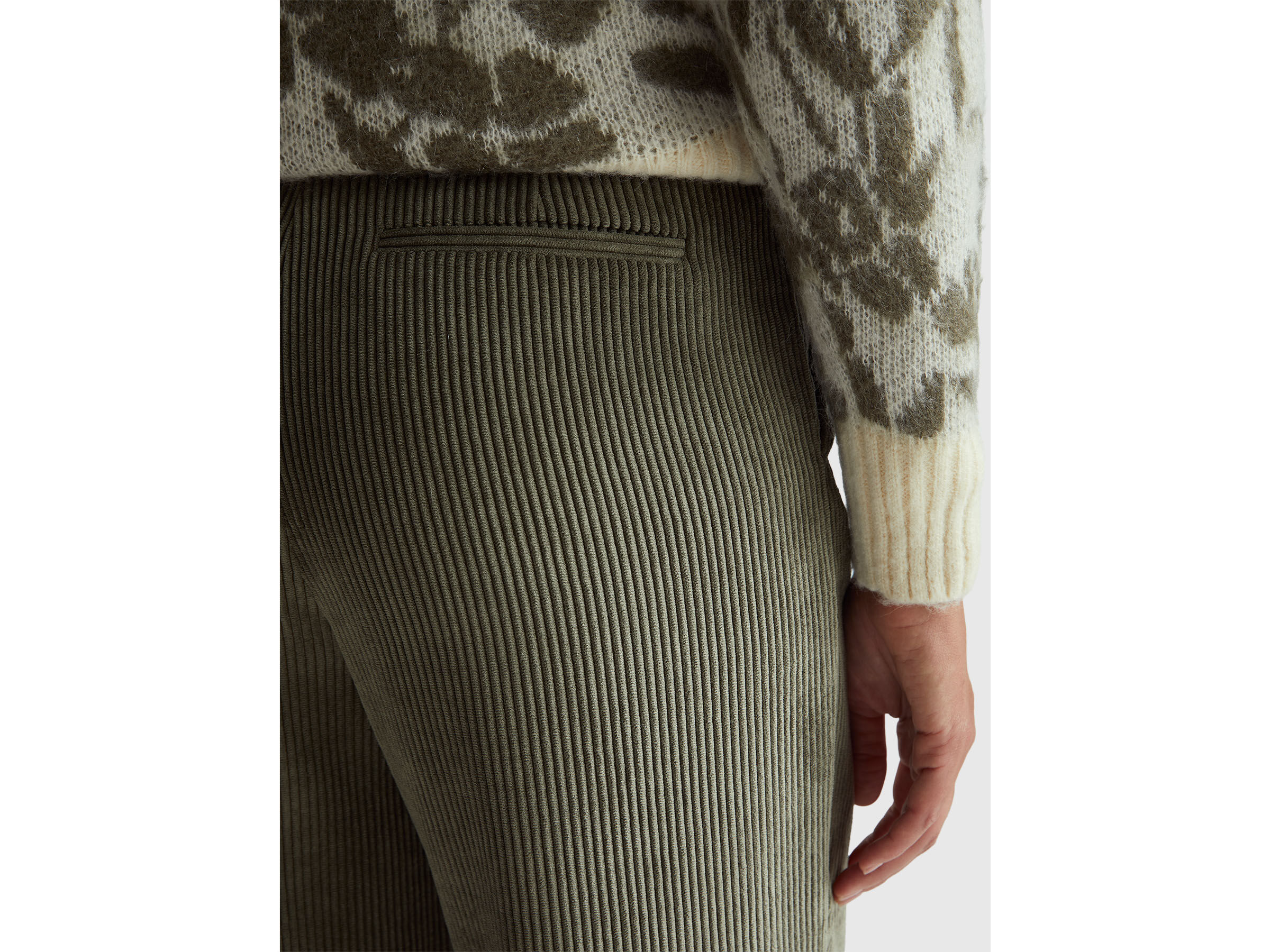 TROUSERS Women image number 4